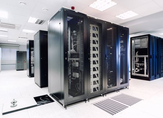Managed Power Server Halle