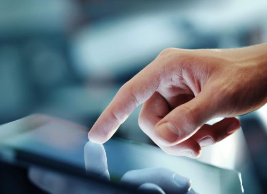 Managed Microsoft 365 Hand Tablet bläulich 