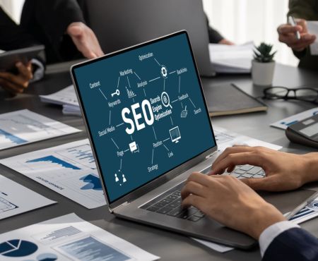 vergleich zwischen klassischer suchmaschinenoptimierung und ki seo strategie