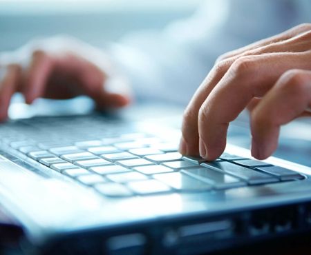 Tastatur H&auml;nde tippen